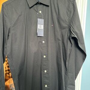 Tommy Hilfiger Men's Casual Black Button Down Shirt
